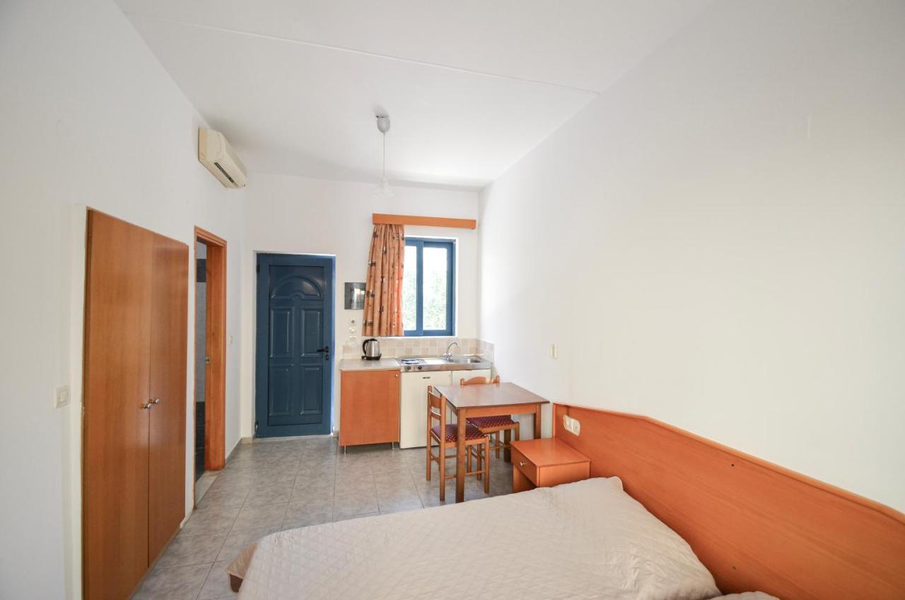 Stegna Star Apartments Archangelos  Buitenkant foto