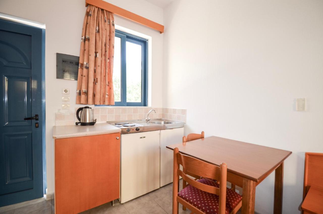 Stegna Star Apartments Archangelos  Buitenkant foto